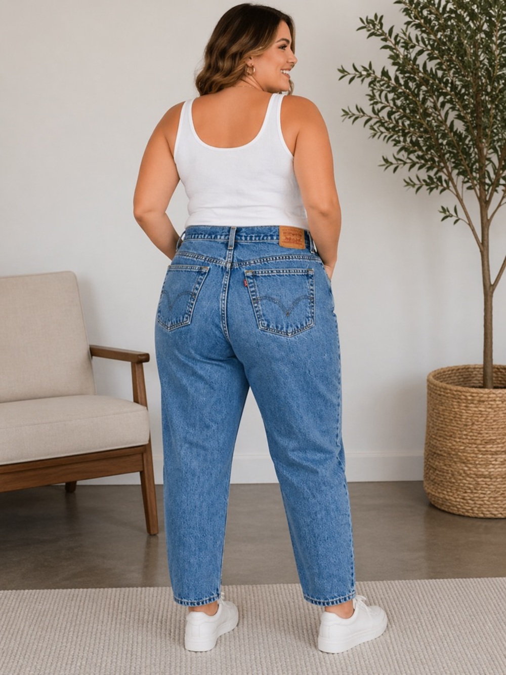 WOMEN’S VINTAGE LEVI’S 550 JEANS 👖✨
Classic Fit • High Rise • Timeless Vintage